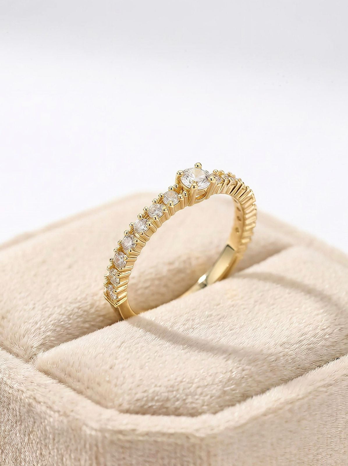 Anillo Eternity