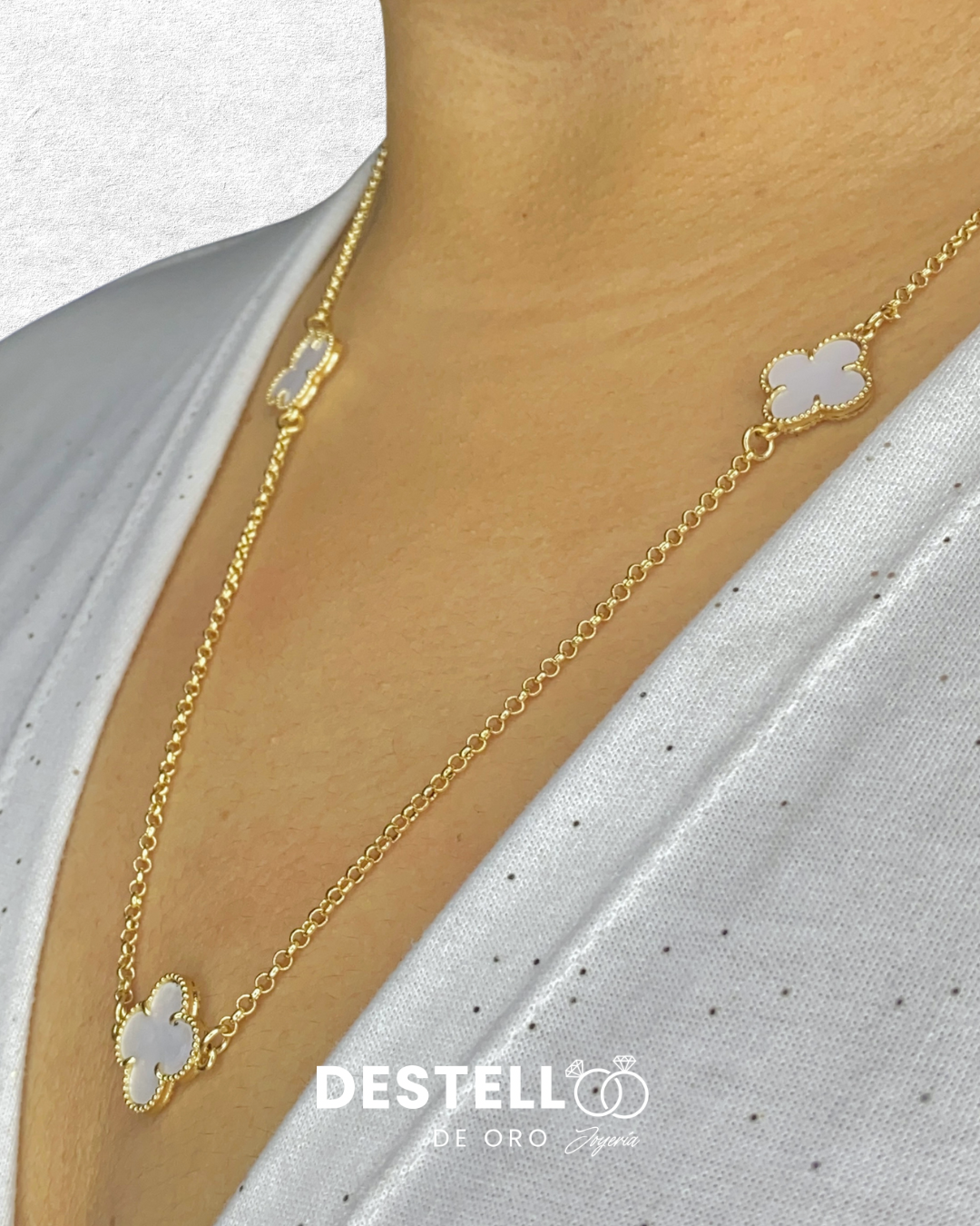Collar Clover Blanco PREMIUM