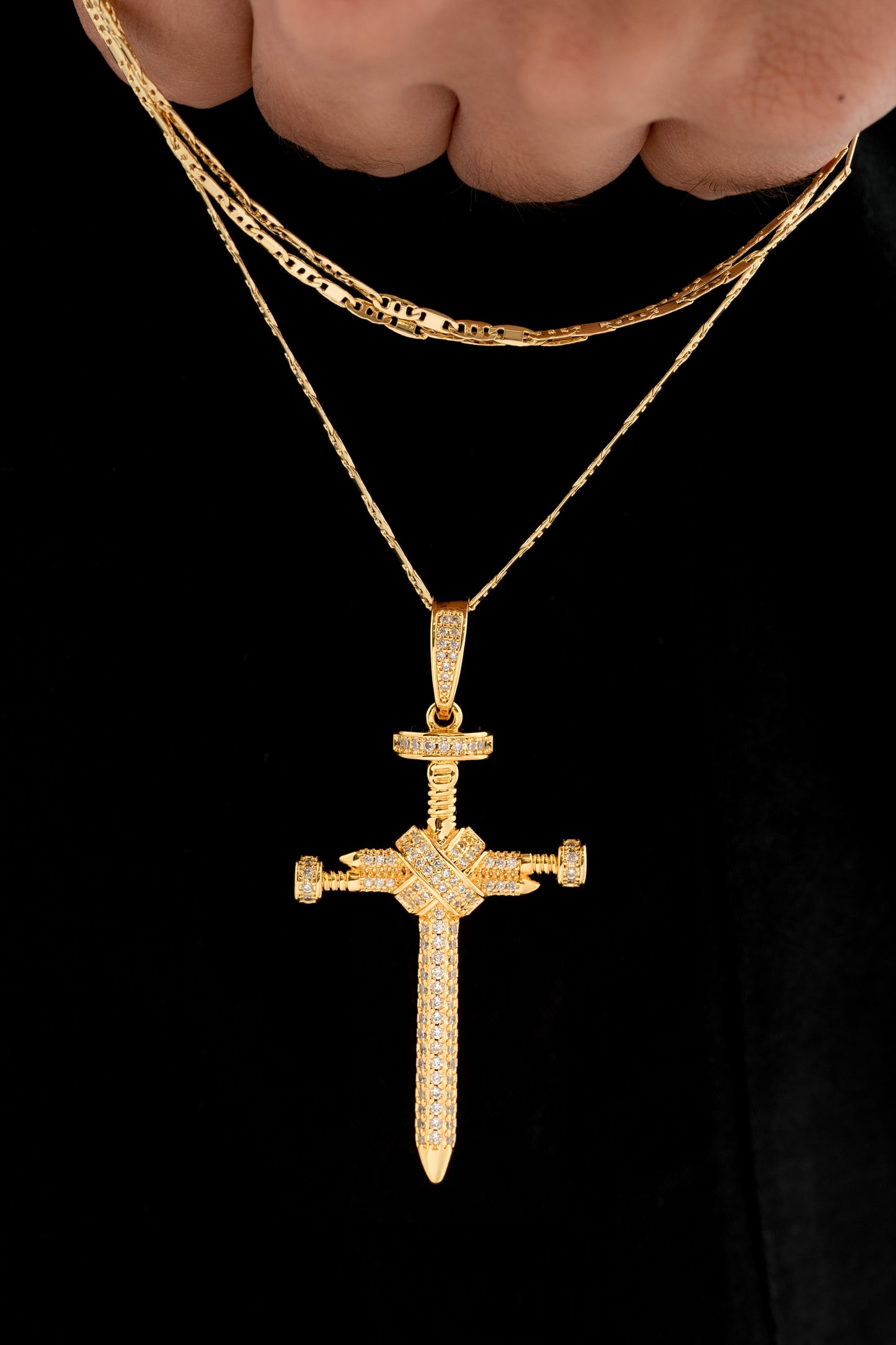 Dije Cruz Doble Clavo