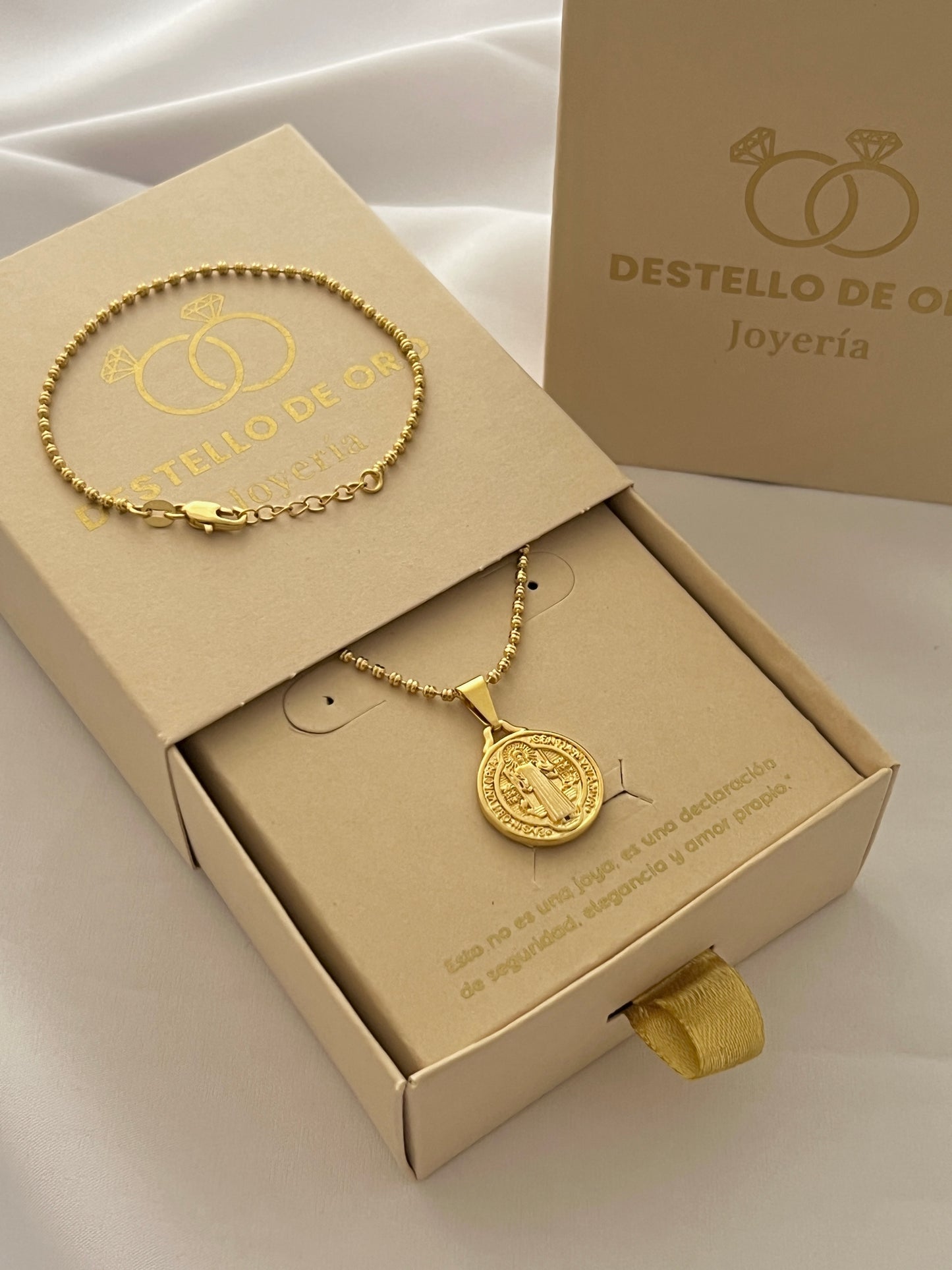 Set Medalla San Benito + Pulsera