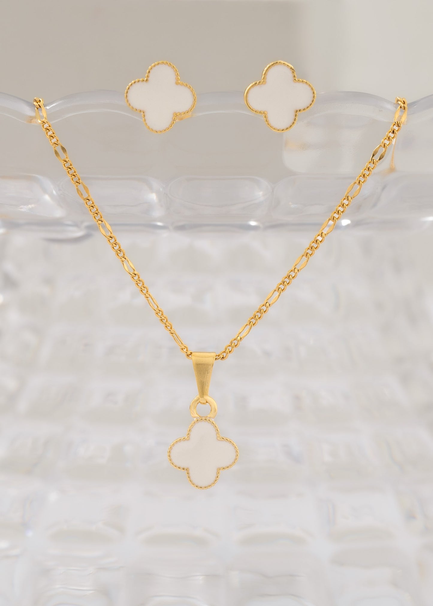 Cadena 3*1 + Dije Clover + Aretes Clover