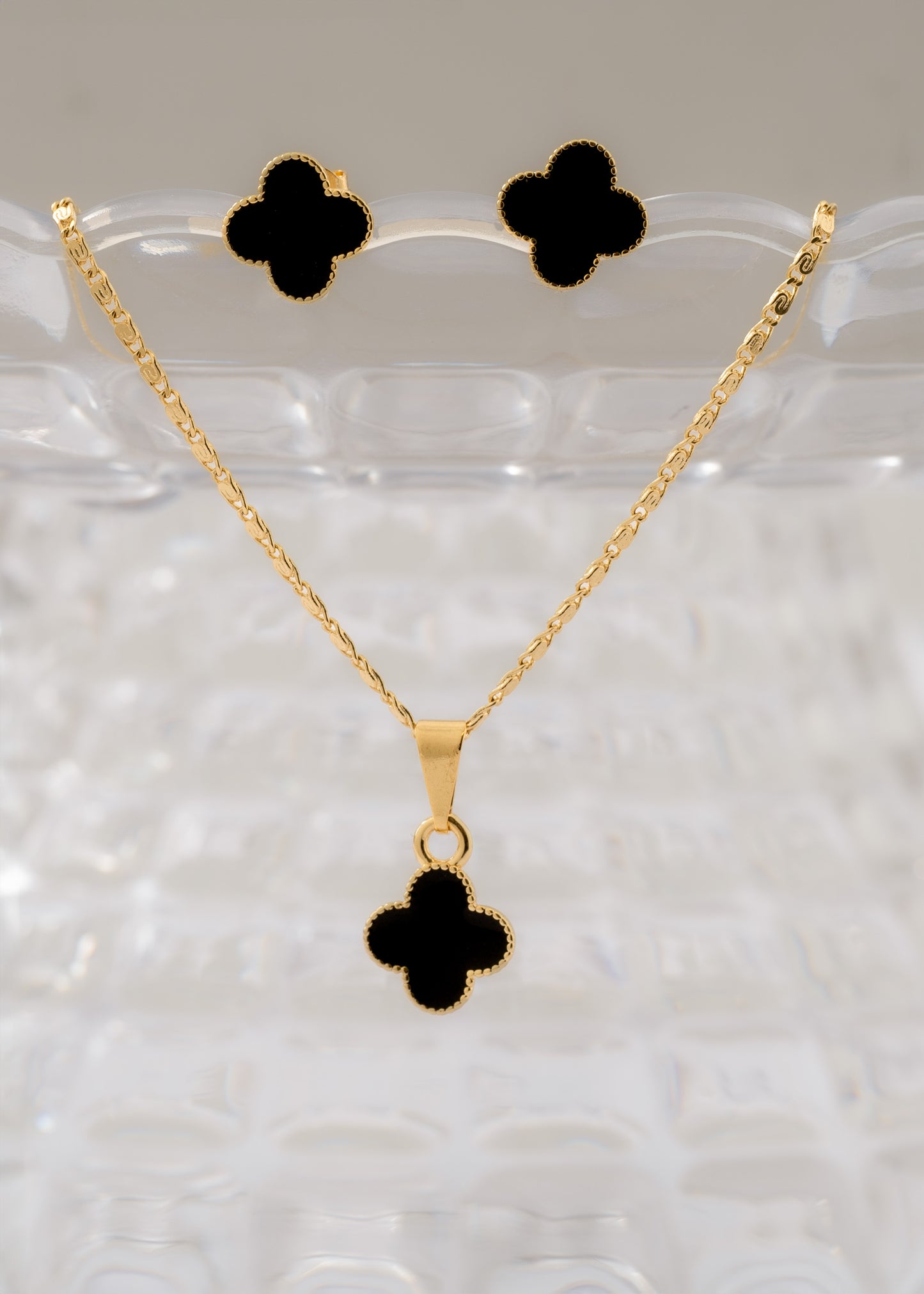 Conjunto Clover Negro