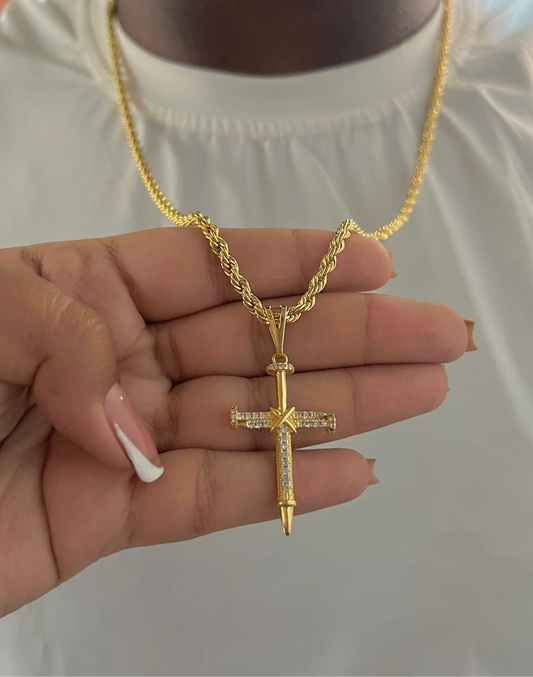Cadena Lazo 65 cm + Dije Cruz Clavoz
