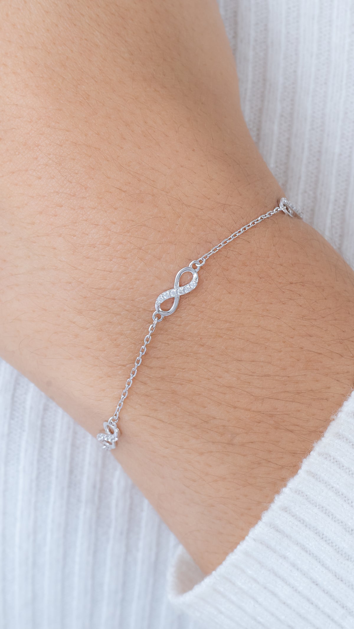 Pulsera Infini Chic | 15 centímetros