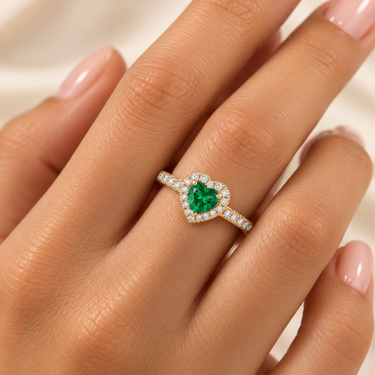 Anillo Corazón Esmeralda