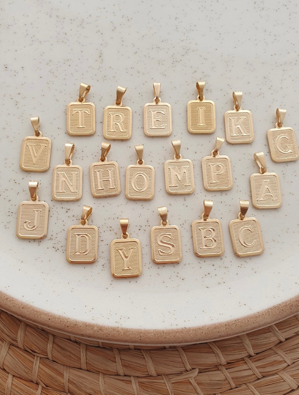 Dije Exclusivo Letra Placa