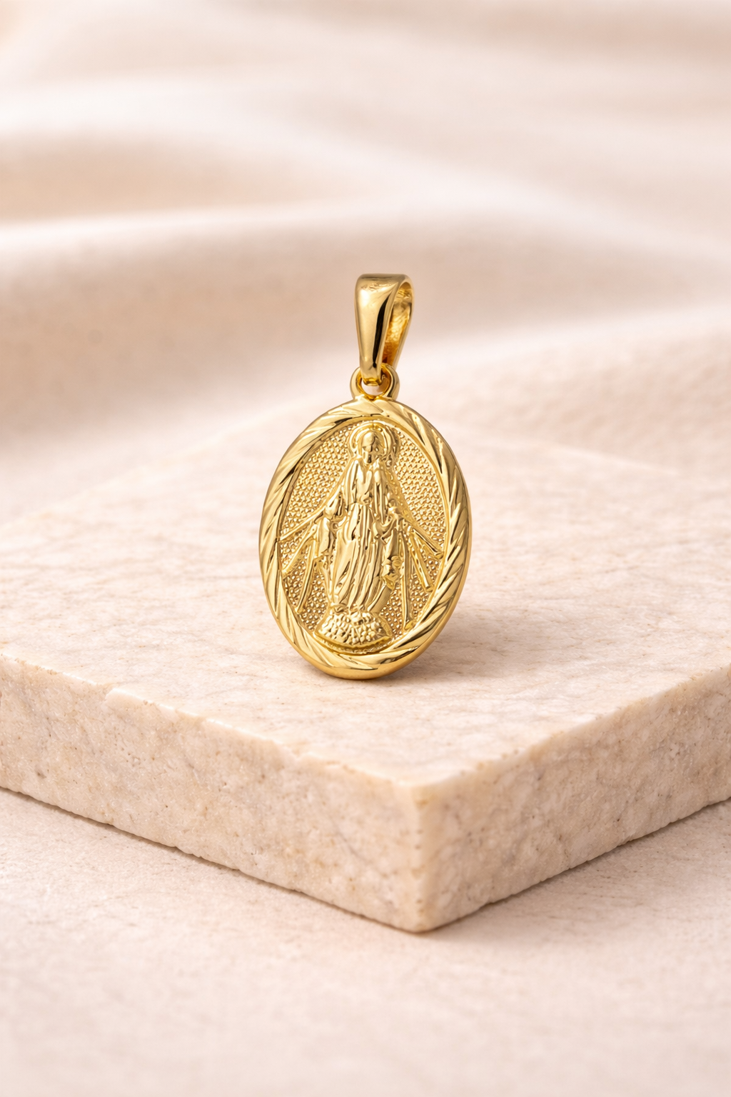 Medalla Virgen Clásica