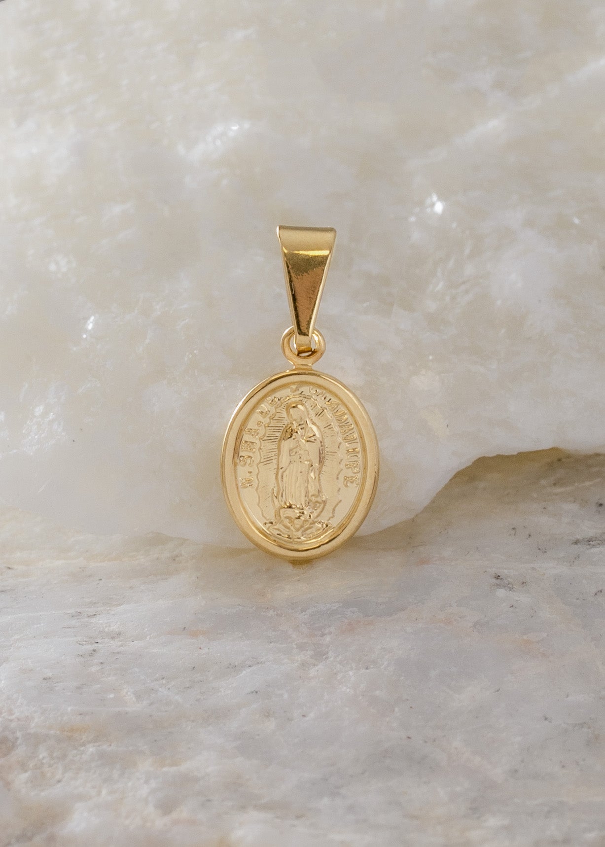 Dije Guadalupe Mediano