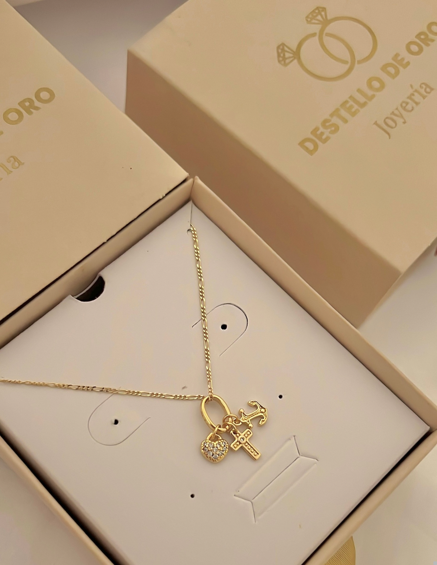 Set Glamour 3 Gracias