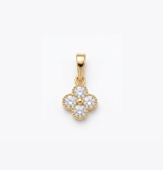 Dije Clover Motif