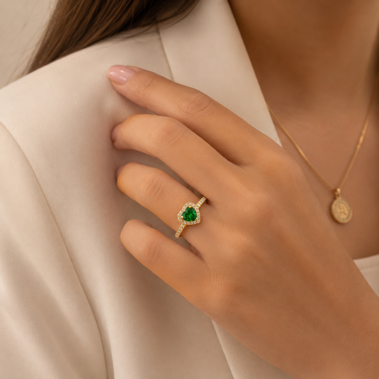 Anillo Corazón Esmeralda
