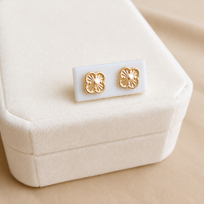 Arete Clover Con Rosca de Seguridad