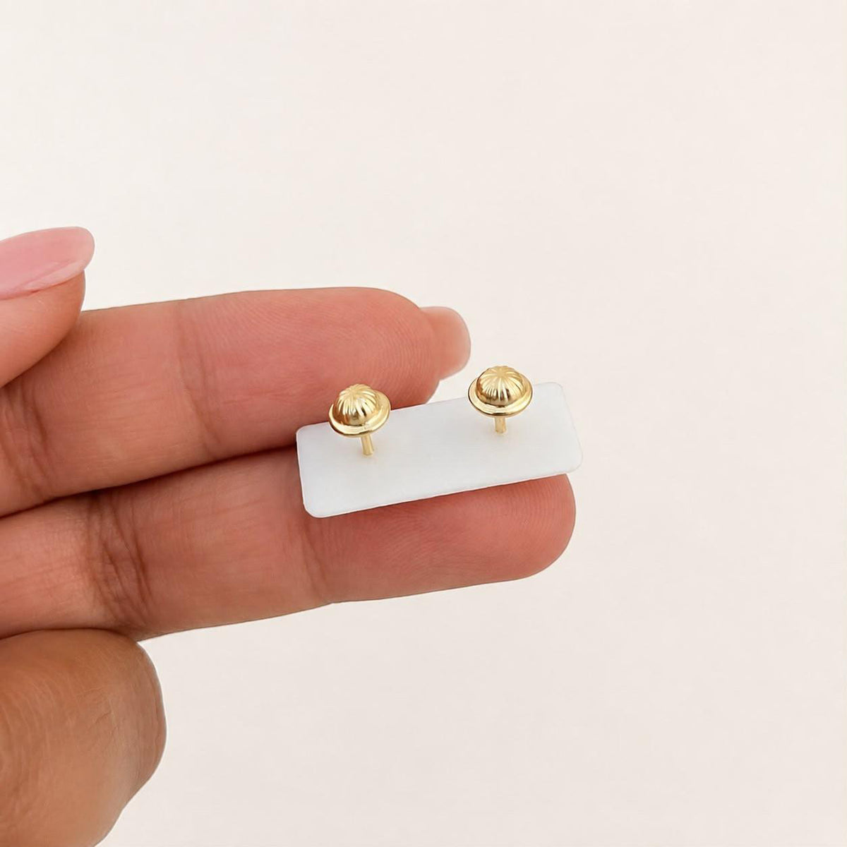 Arete Clover Rosca de Seguridad